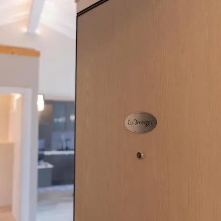 Buonvivere House 招待所 Verduno